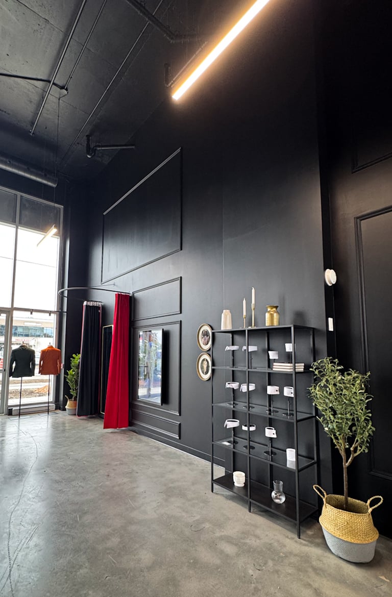 SUITABLEE Laval showroom interior, Boulevard Saint-Martin