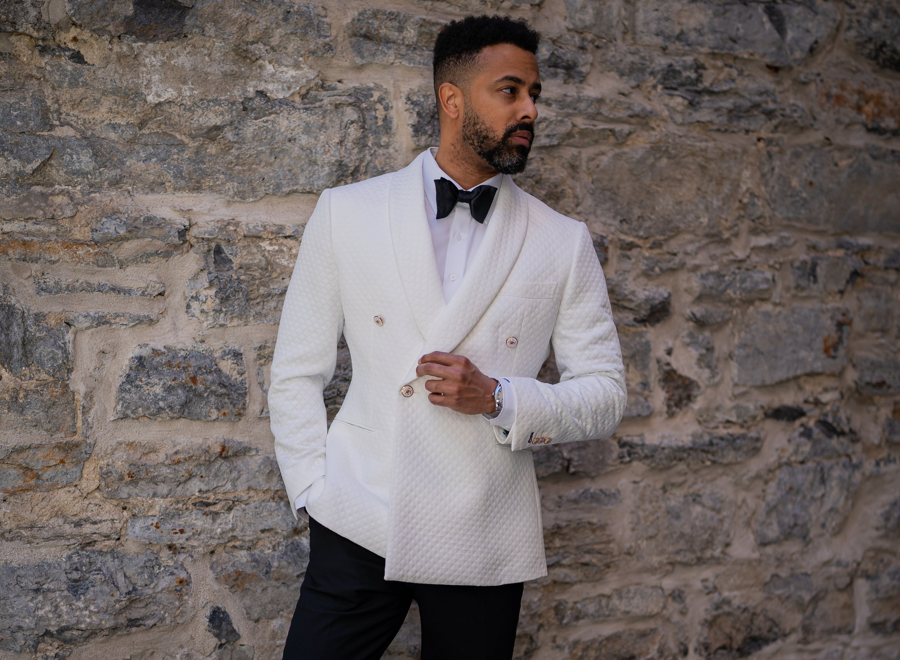 men-wrearing-white-tuxedo.jpg