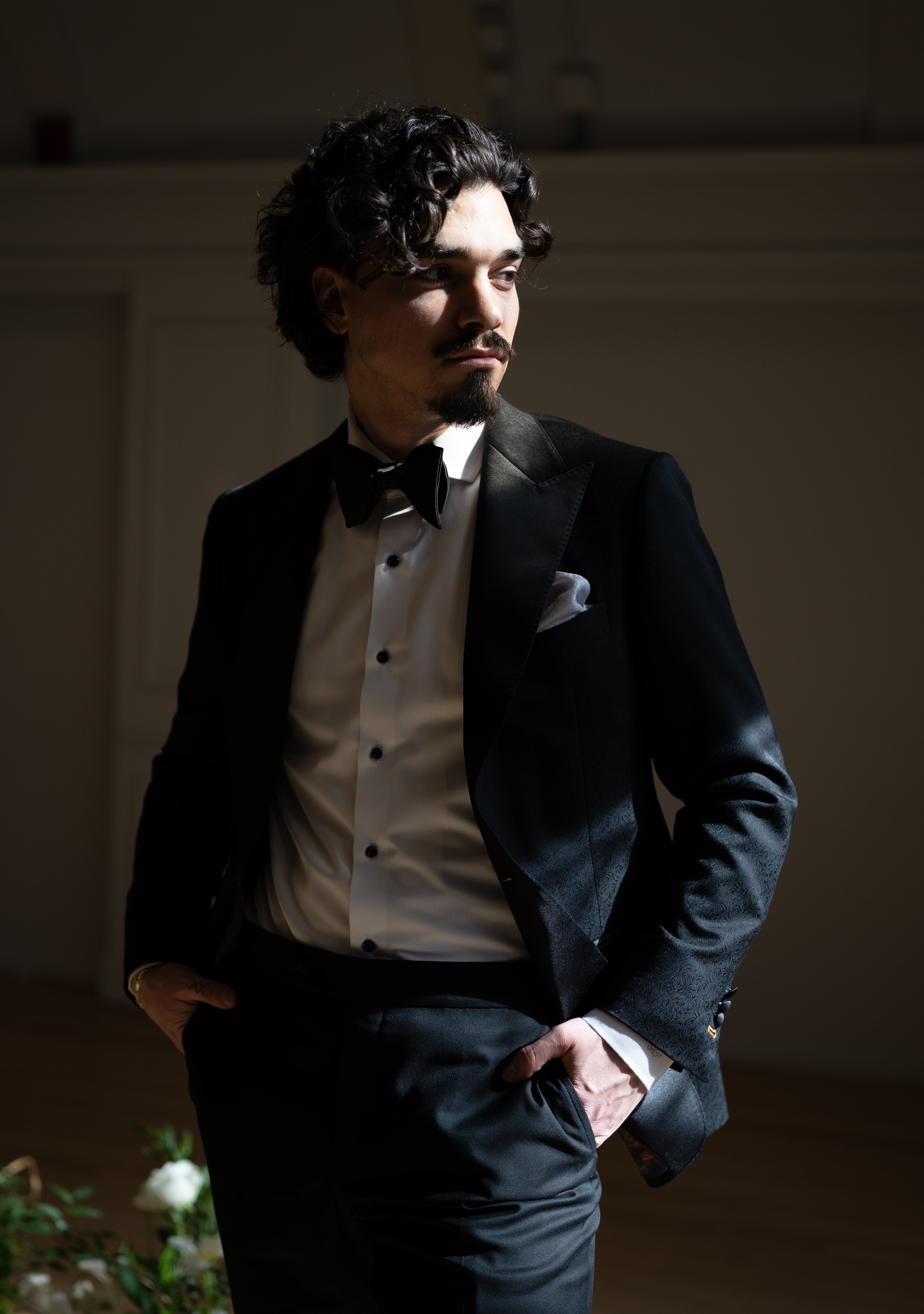 wedding-suit-peak-lapel.jpg wedding-suit-peak-lapel.jpg