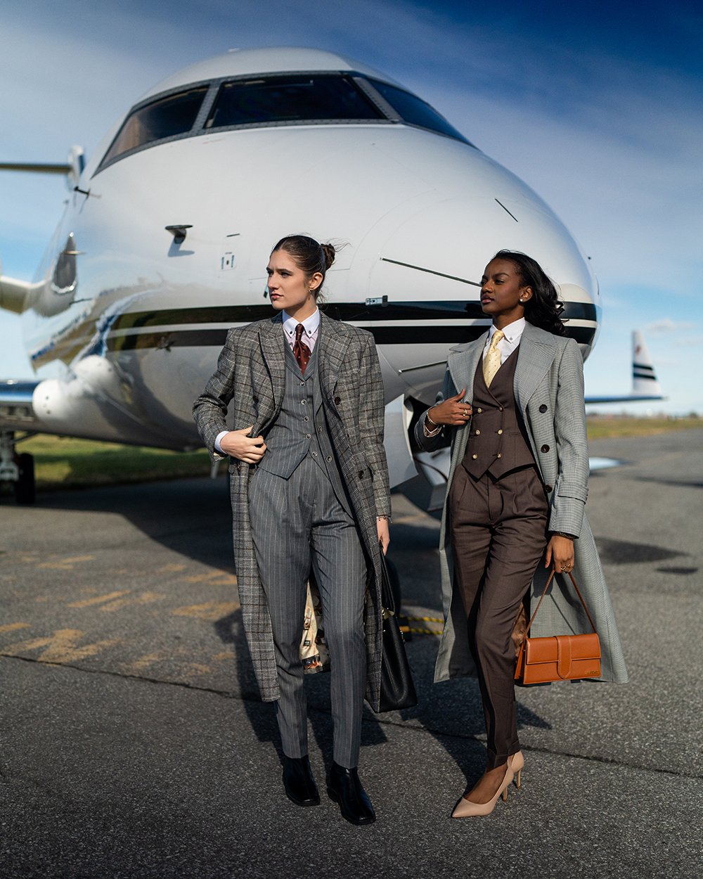 women-in-business-suit-and-overcoat_3.jpg