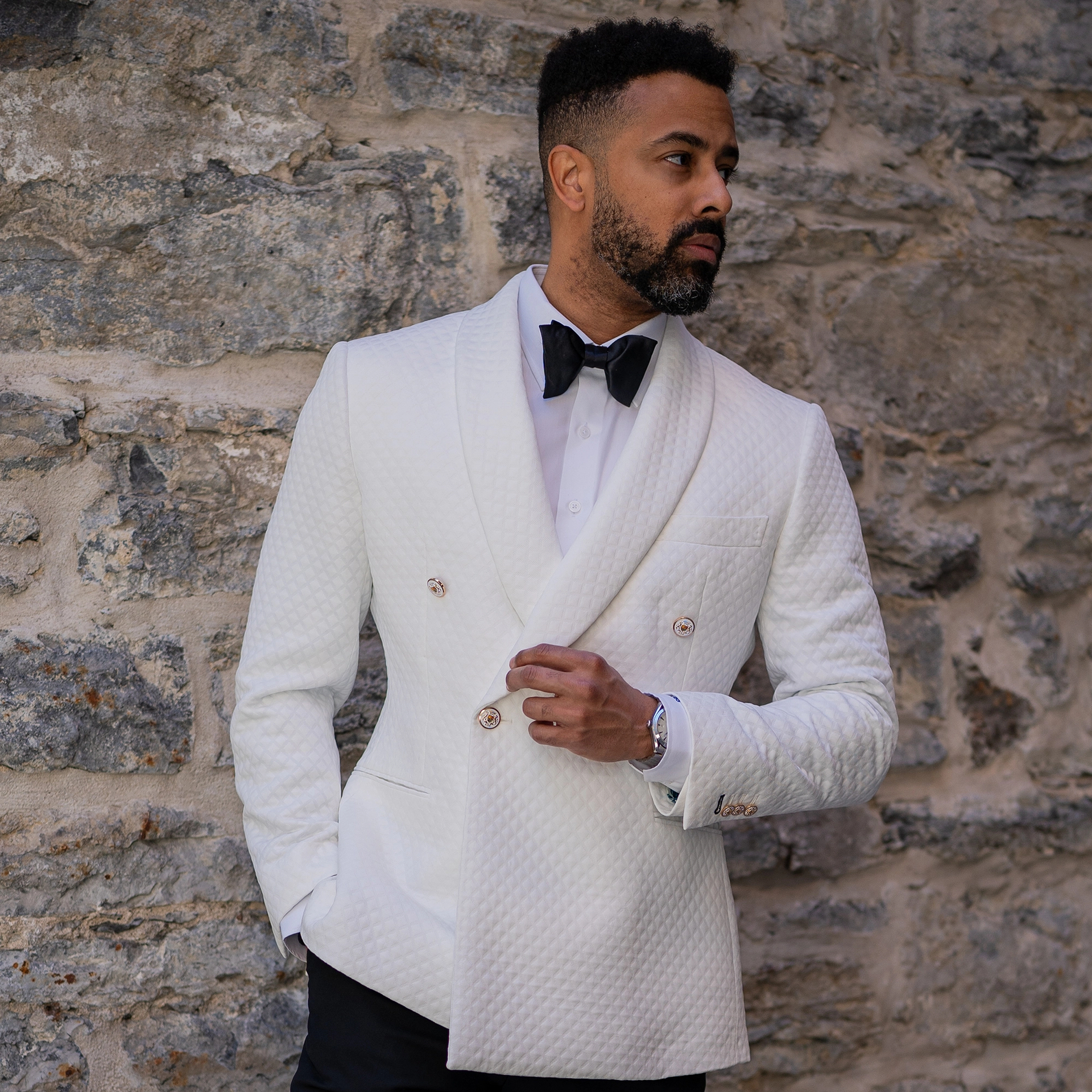 Tuxedos & Suits: To Buy or To Rent?