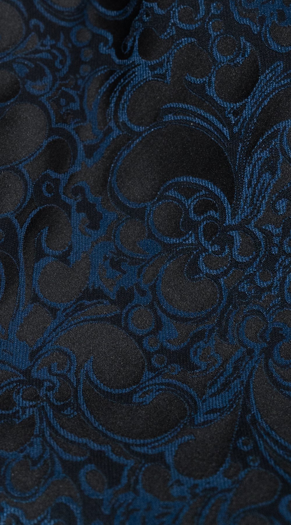 Black Sapphire Baroque Suit