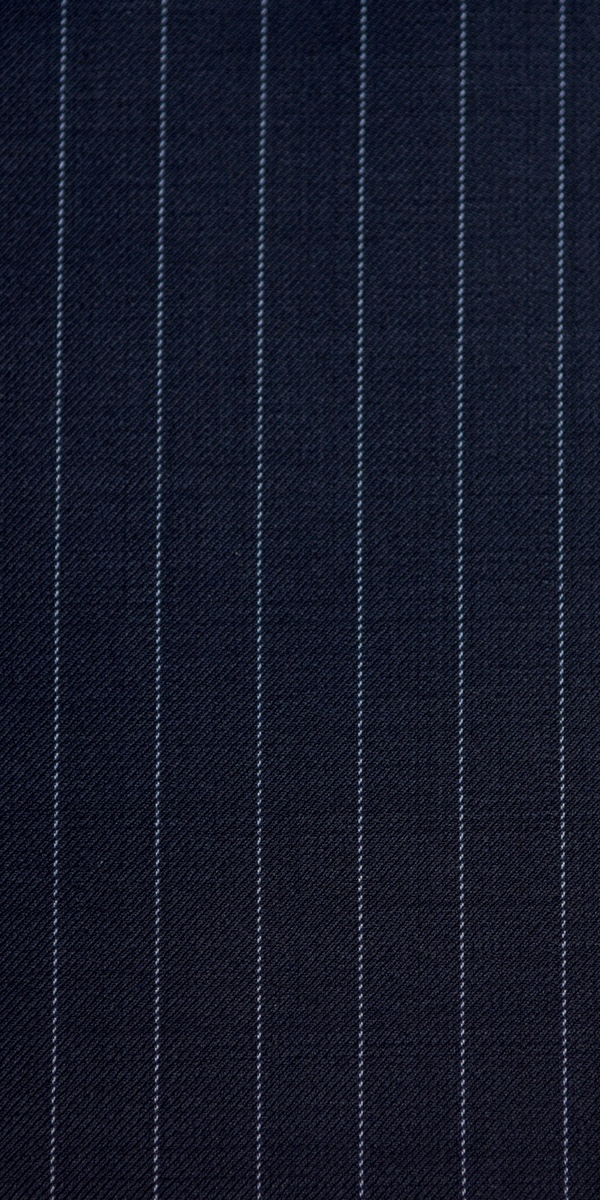 Bleu marine ligné en laine