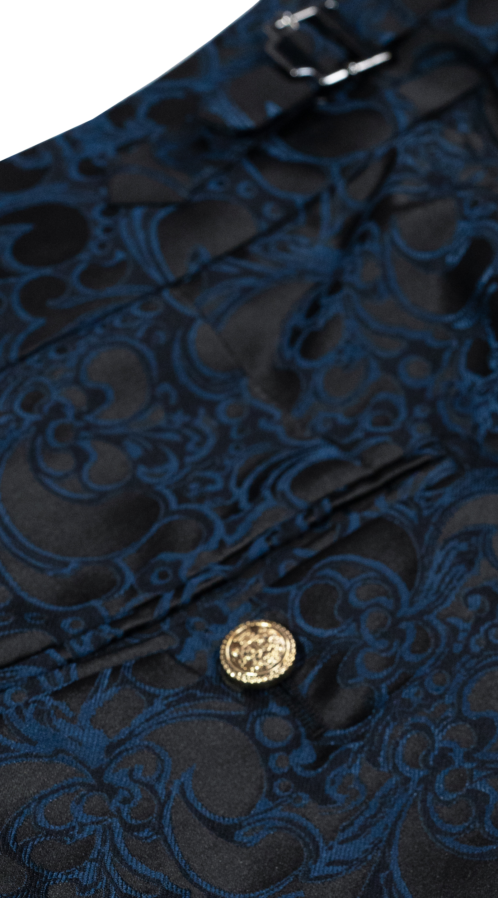 Black Sapphire Baroque Suit