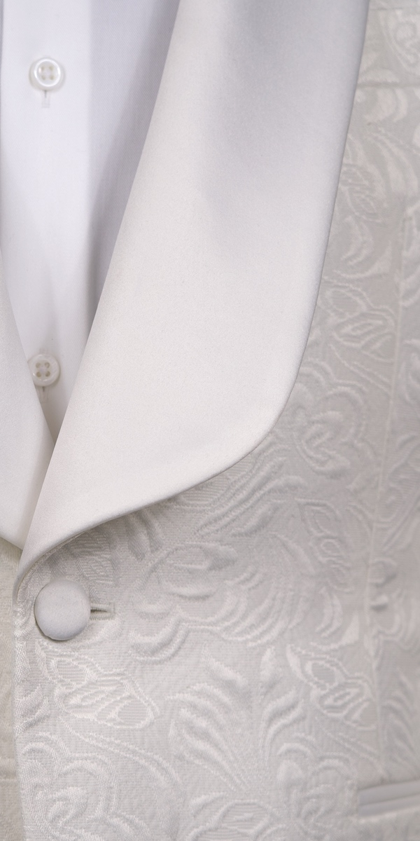 Ivory Paisley Jacquard Tuxedo