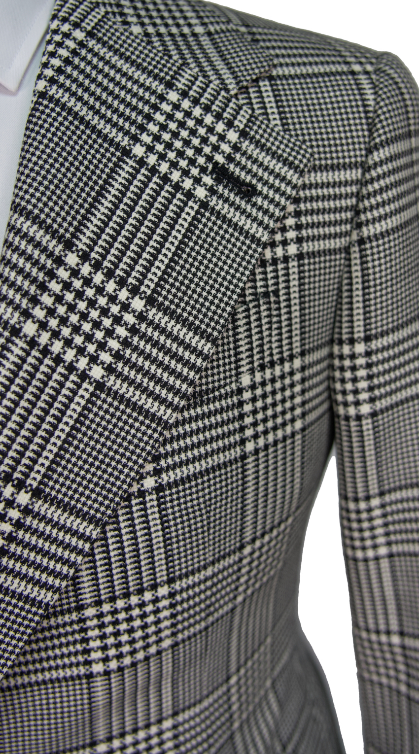 Large Houndstooth Check Suit