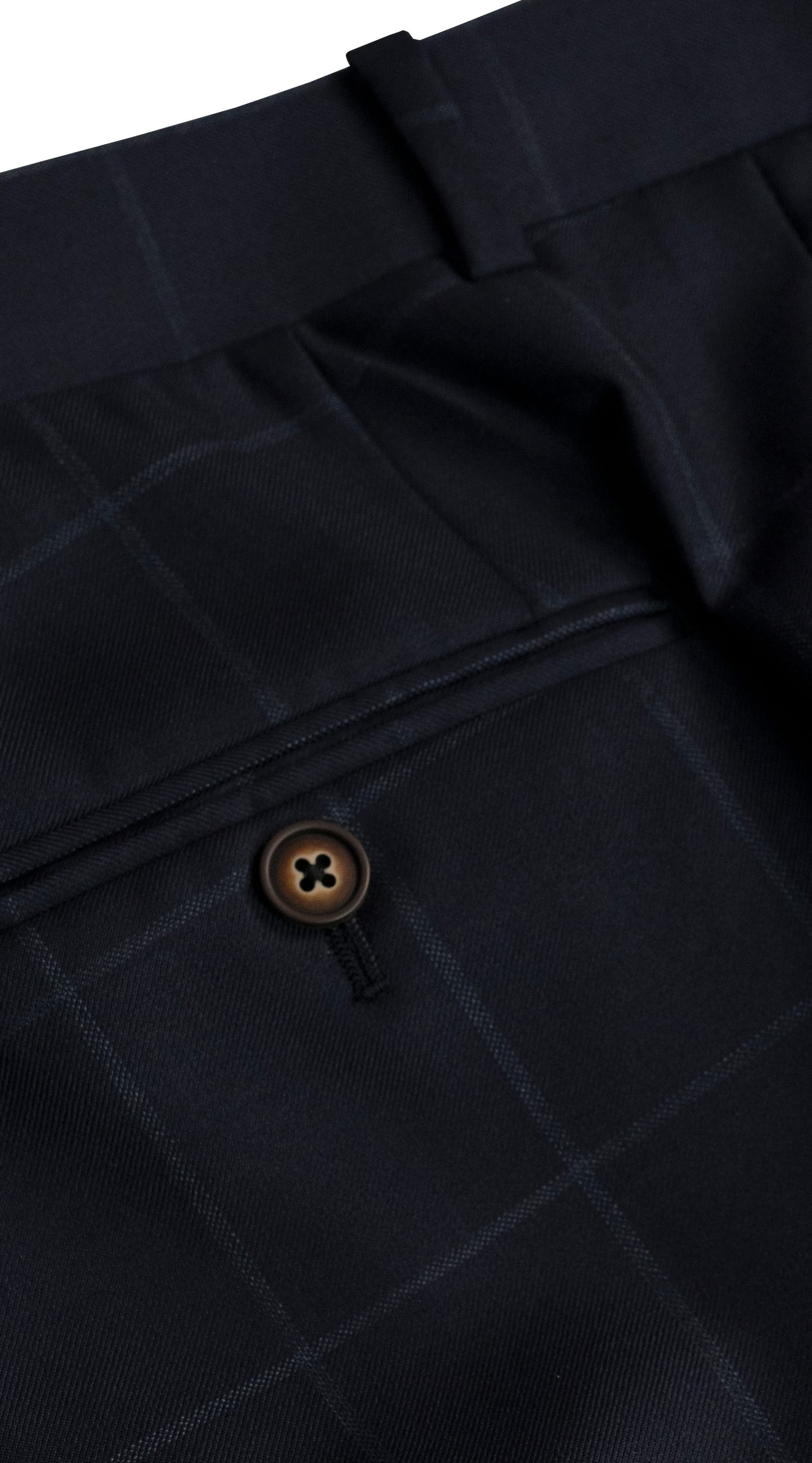 Naval Blue Check Suit