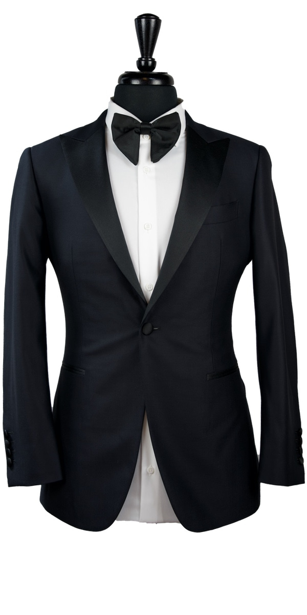 Tuxedo Laine Noire Brillante