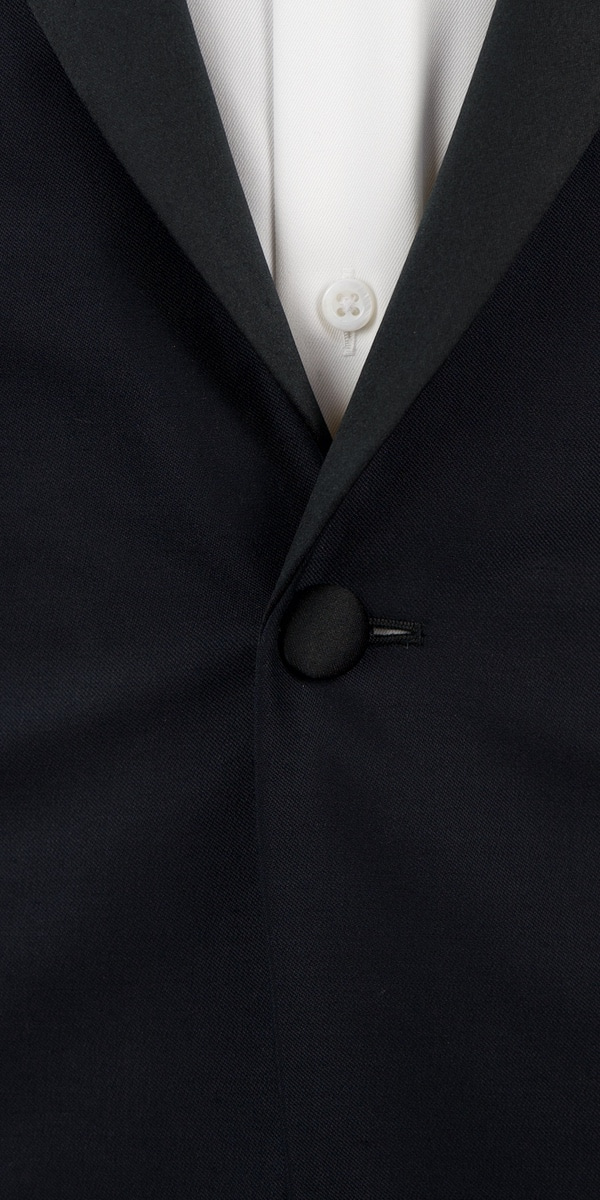 Tuxedo Laine Noire Brillante